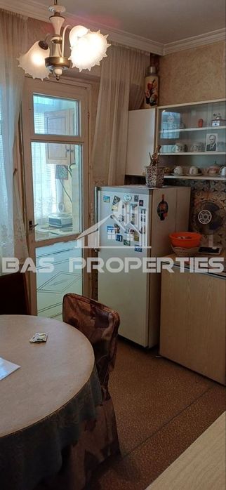 Продава се Тристаен апартамент в София, Надежда 2 - 95 кв.м за 1885 €/кв.м - Снимка #2