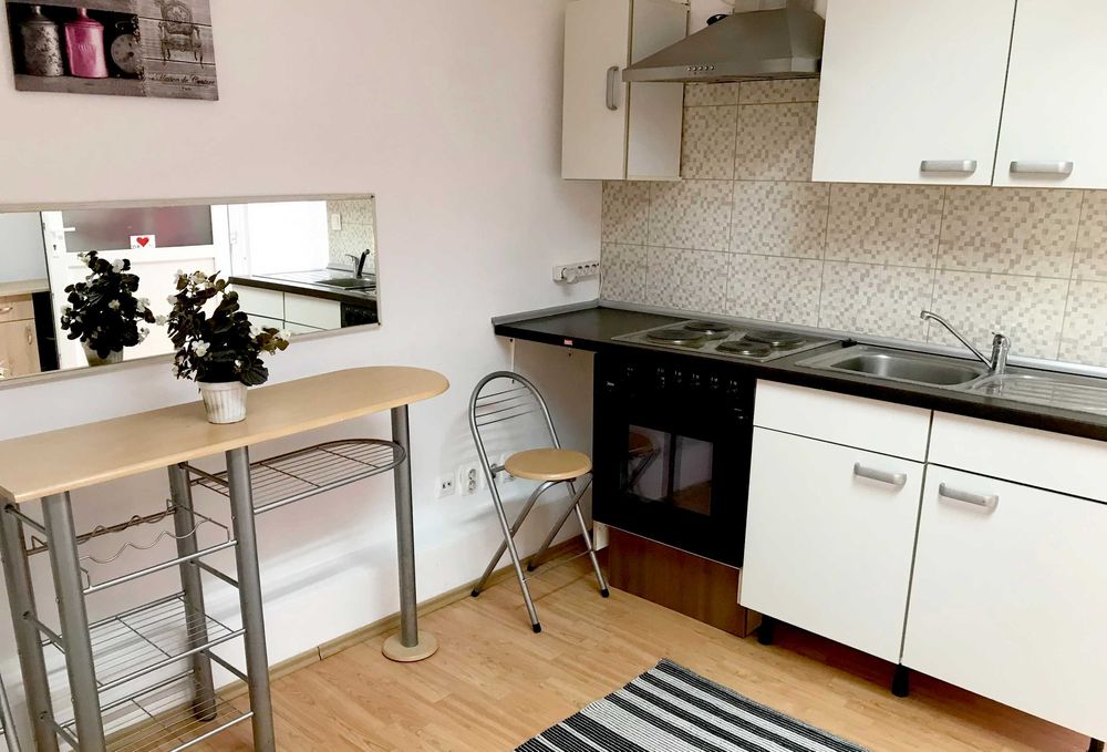 Chirie Ap 1 camera curat, Complex Studentesc, AC centrală -Comision 0