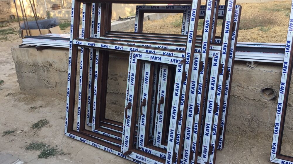 Пластиковые окна двери витражи.