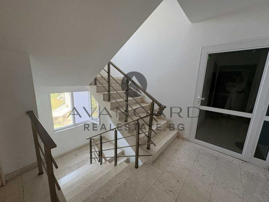 Продава се Двустаен апартамент в Пловдив, Христо Смирненски - 70 кв.м за 2715 €/кв.м - Снимка #10