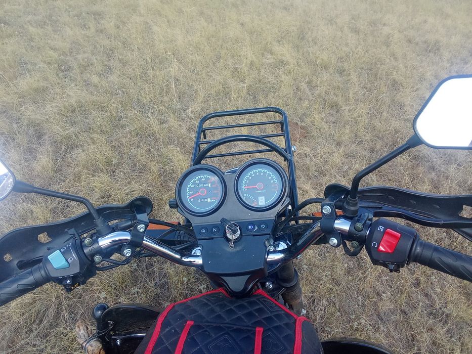 Мотоцикл 200 куб