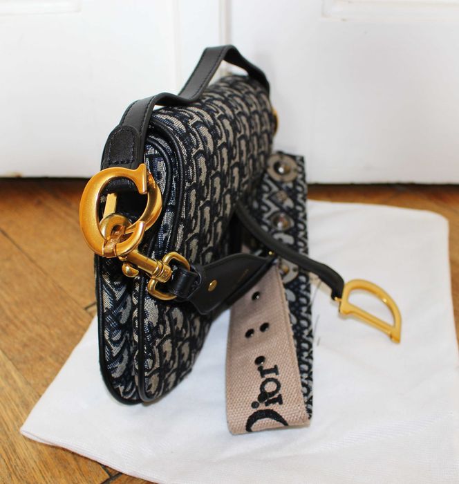 Дамската чанта Dior Saddle