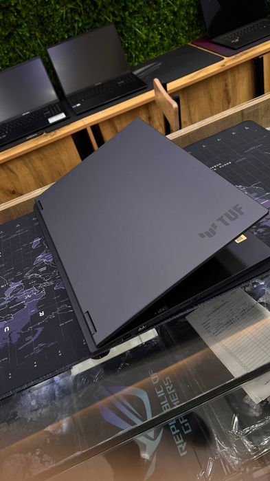 ASUS TUF A18 R7-260