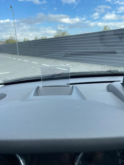 Vand peugeot 5008 1.6 benzina 156cp fabricatie 2012