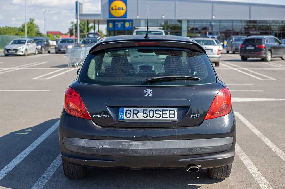 Peugeot 207 1.6 HDi 90 CP | 185.000 km Reali | Consum Mixt 4.7% | Proprietar | Ideal Începători / Navetă