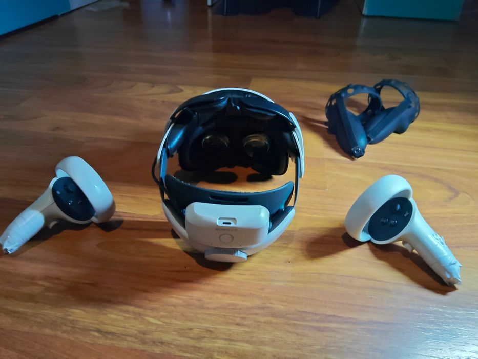 Ochelari virtuali Meta quest 2.