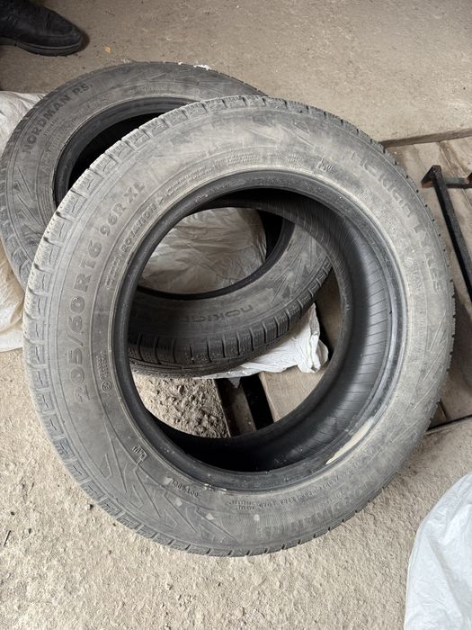 Зимние шины 205/60/16