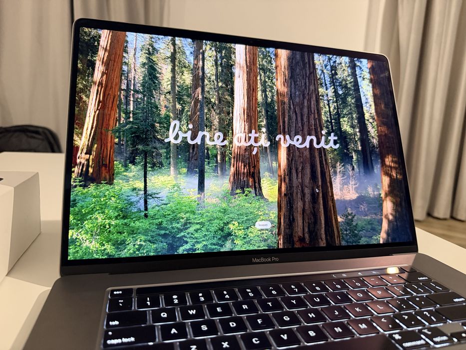 Macbook Pro 16” Touchbar Impecabil