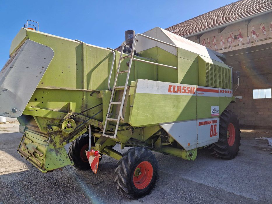 Combina Claas Dominator 88 S