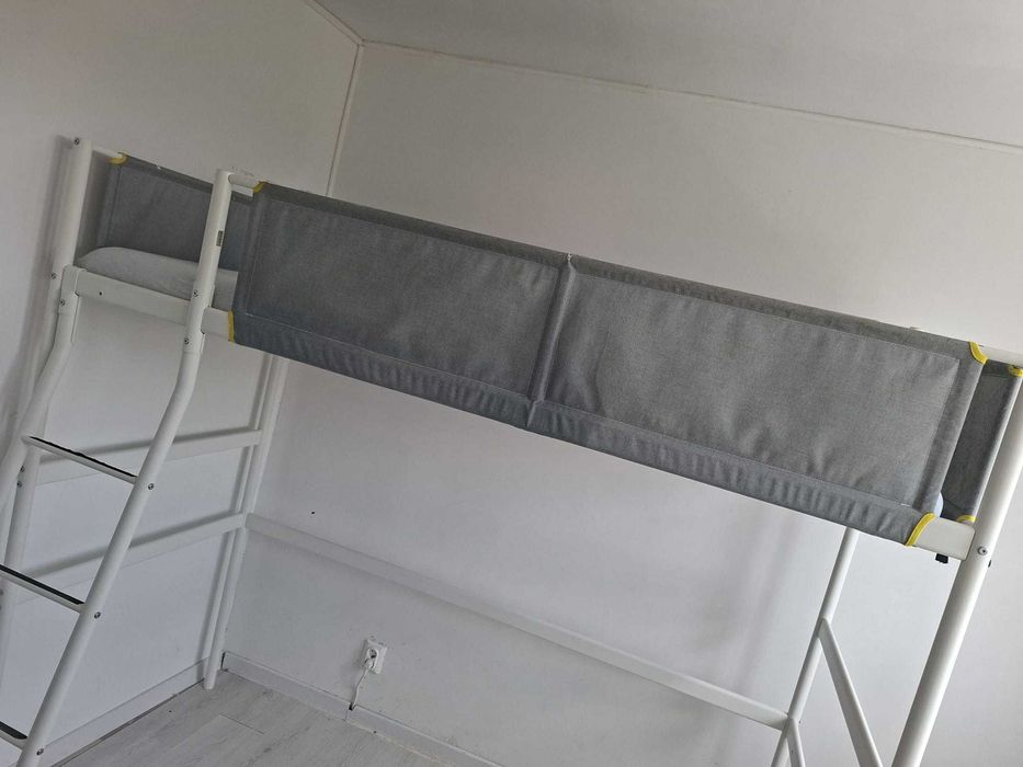 Pat metalic supraetajat copii  IKEA (include in pret si saltea)