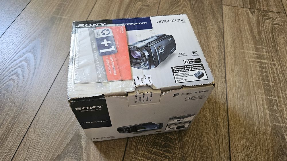 Нова Sony handycam hdr-cx130e
