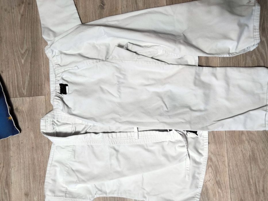 Продаётся кимоно