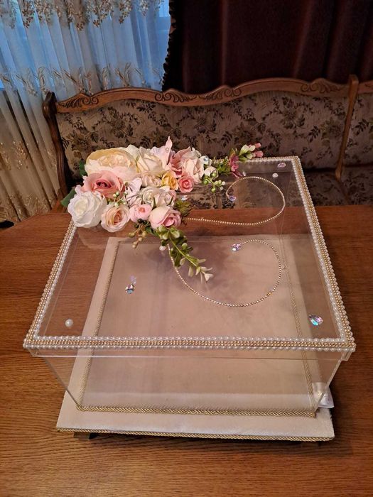 Классический костюм  и рубашки