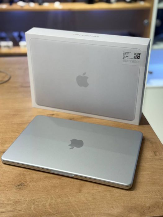 Macbook Neo/новый/8/256