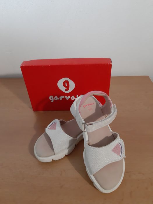 Сандали Garvalin - номер 25 и 27