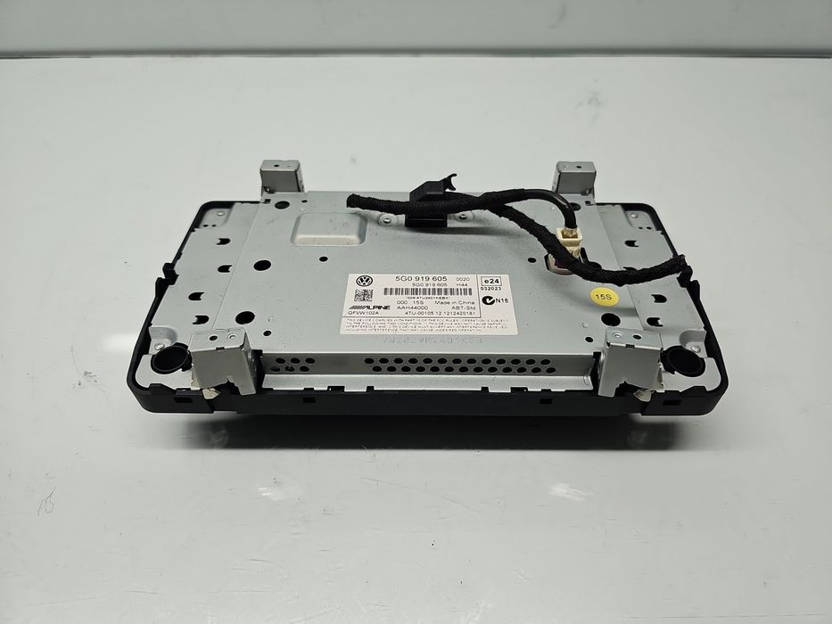 Radio CD cu navigatie Volkswagen Golf 7 (5G) [Fabr 2014-prezent] 5G091
