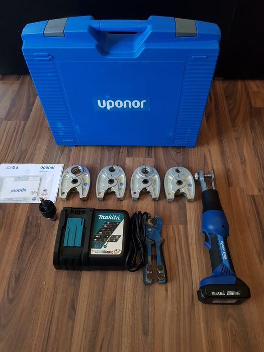 Presă de sertizat Uponor Mini 2 impecabilă