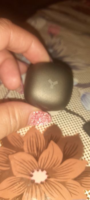 Наущник срочна продам.