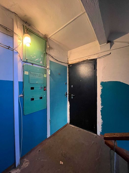 Продаётся 3х, 7 мкр, район Кооператора