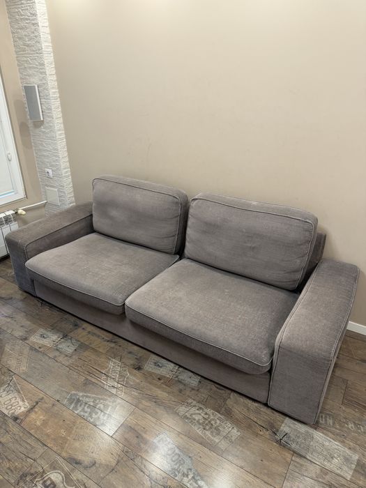 Диван KIVIK + табуретка KIVIK