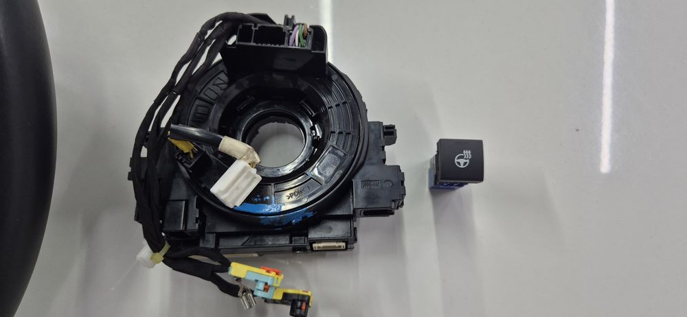 Руль с подогревом Toyota 2020+