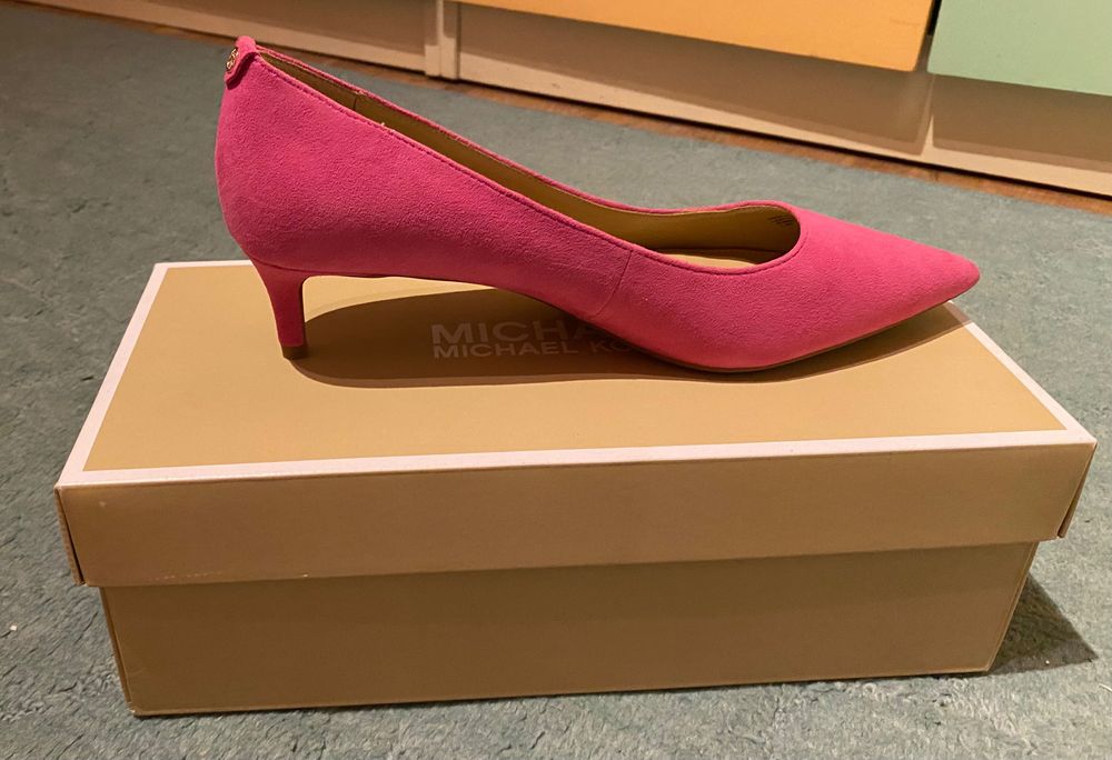 Обувки Michael Kors- нови