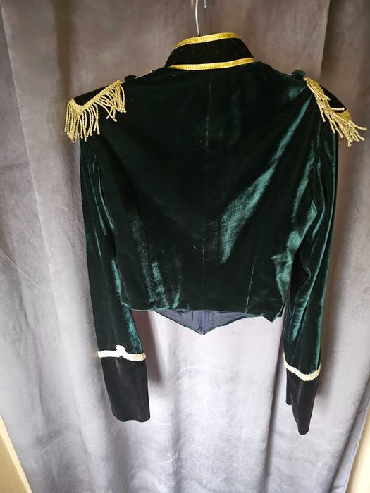 Haina spargator de nuci/nutcracker