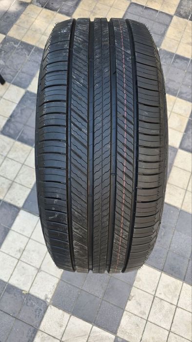 235/55/R19 Michelin