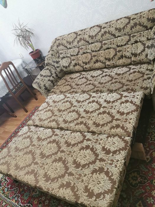 Продам диван +кресло