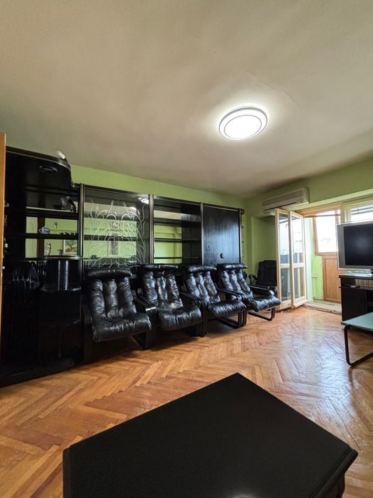 Apartament 3 camere Decebal