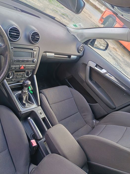 Vând audi  A 3.  An fabricație 19 06 2007 Motor 2000disel preț 2.800 euro.Numere roși nu sunt scoase. Număr de contact 0770214933