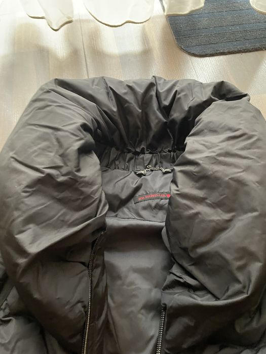 Vesta cu guler inalt