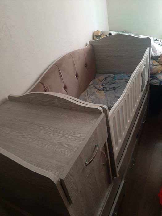 Продам детскую кровать