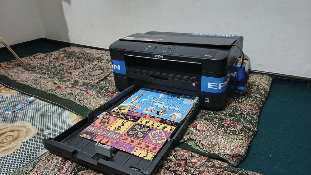 Epson 7015 rangli Wi_Fi li A3+ va A 4 ham chiqaradi yangi Foto printer