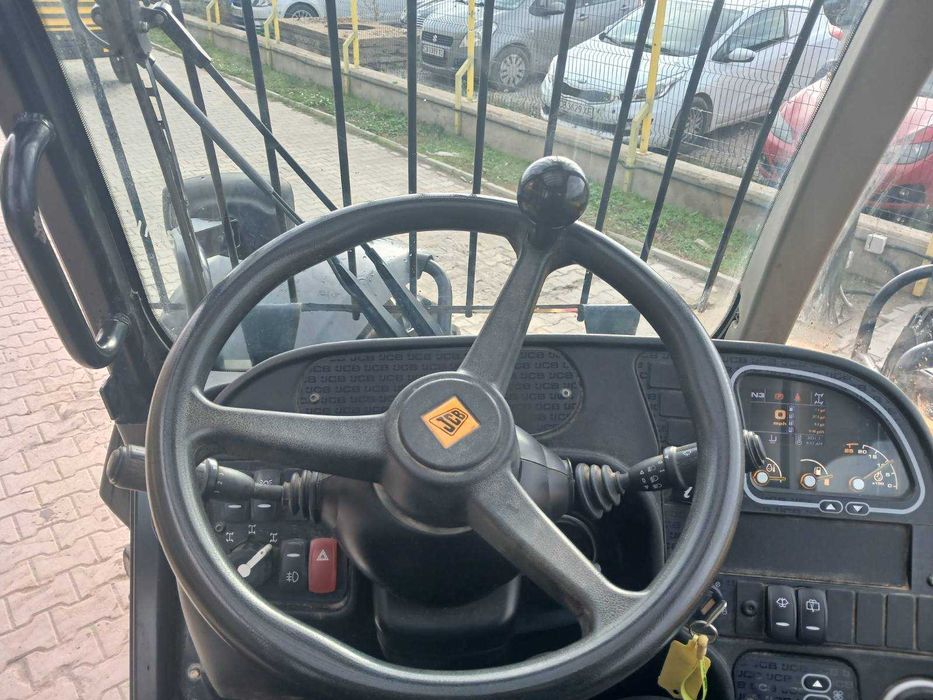 Телескопичен товарач JCB 535-95 - 9.5 м