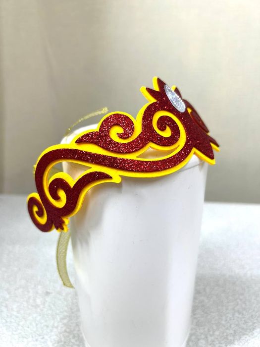 Тиара казахская, саукеле.