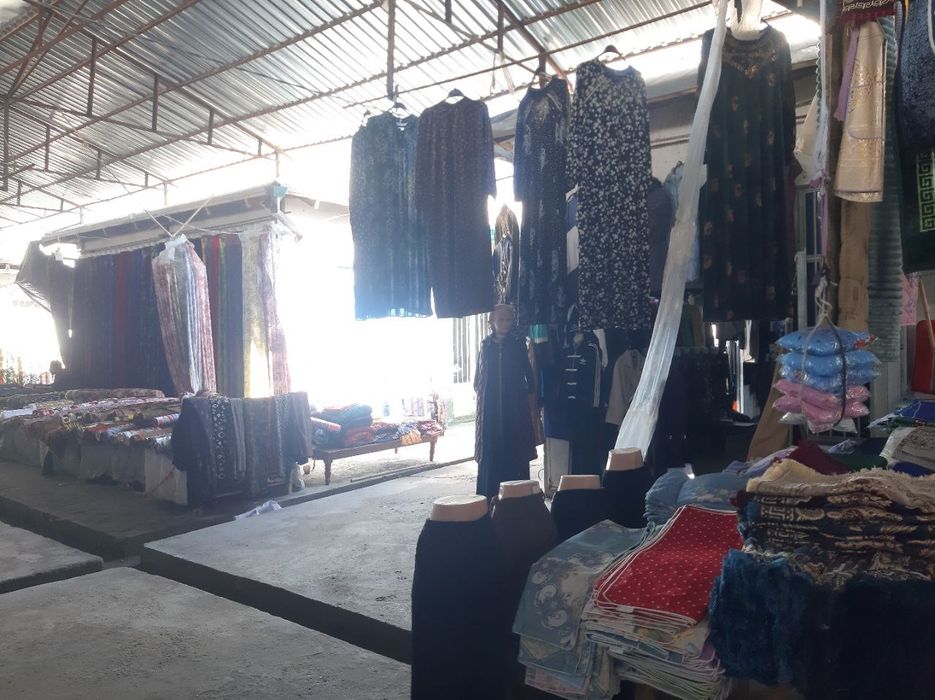 Do'kon sotiladi! Ugilovoy joy Yerqurgon kiyim bozor