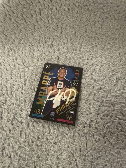 Vand cartonas semnat Mbappe