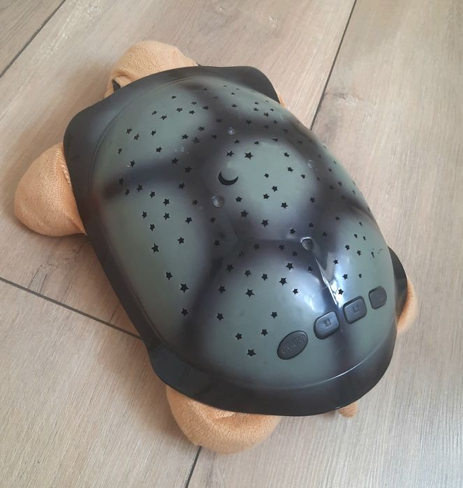 Ночник черепаха, звёздное небо