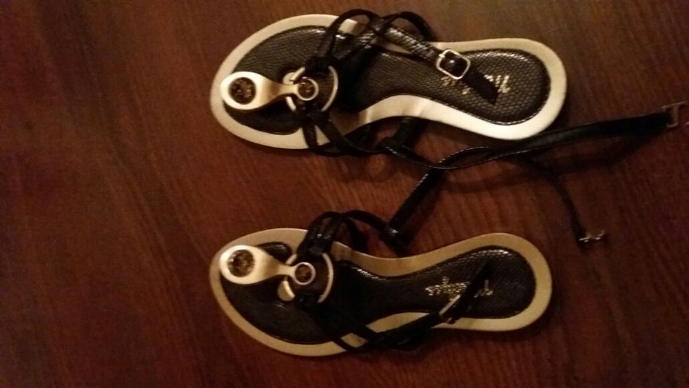 Дамски сандали