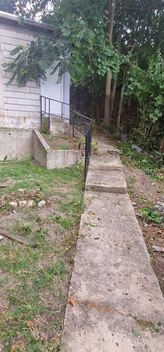 Продава се Къща в с. Батово, Област Добрич - 200 кв.м за 204 €/кв.м - Снимка #2