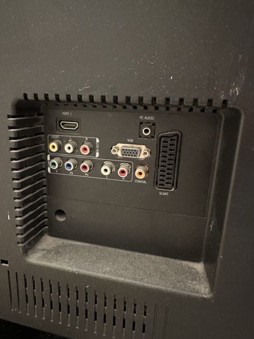 Телевизор Hisense LCD32V77 32”