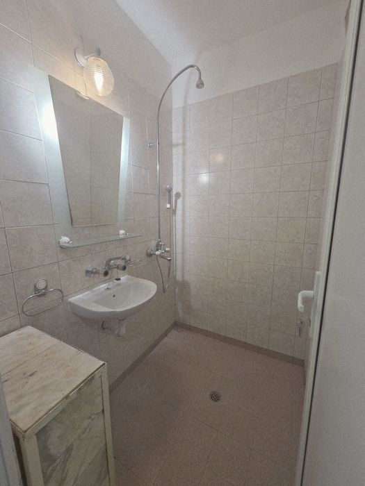 Под наем 2-стаен апартамент