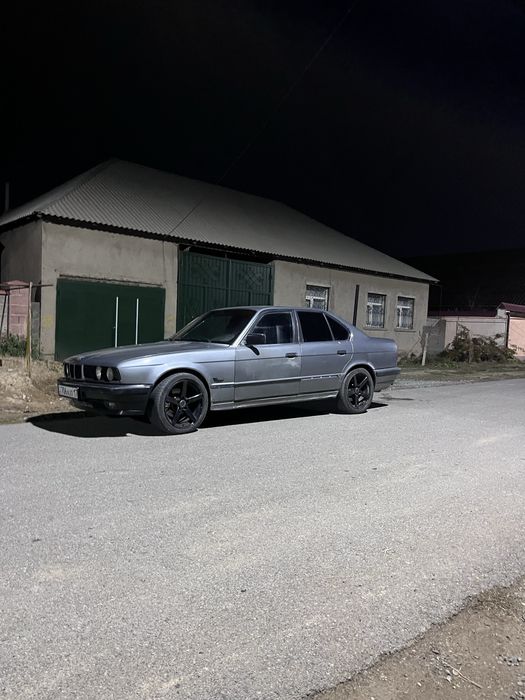 Бмв диска сатылады R18