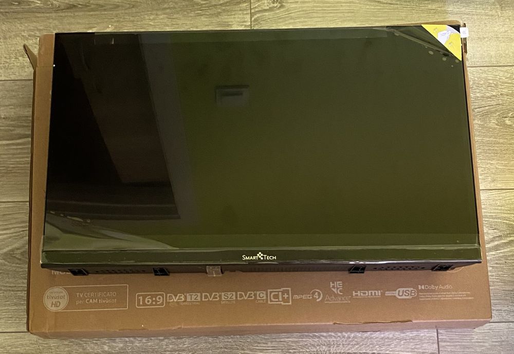 Телевизор 24 инча