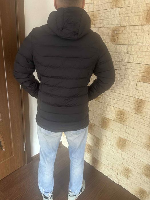 Geacă bărbați, model actual de Iarnă