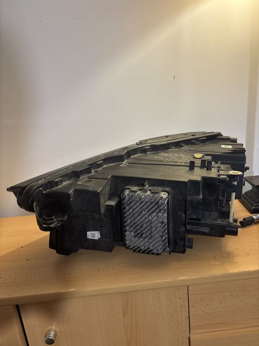 Фар за Audi Q4 89A 941036