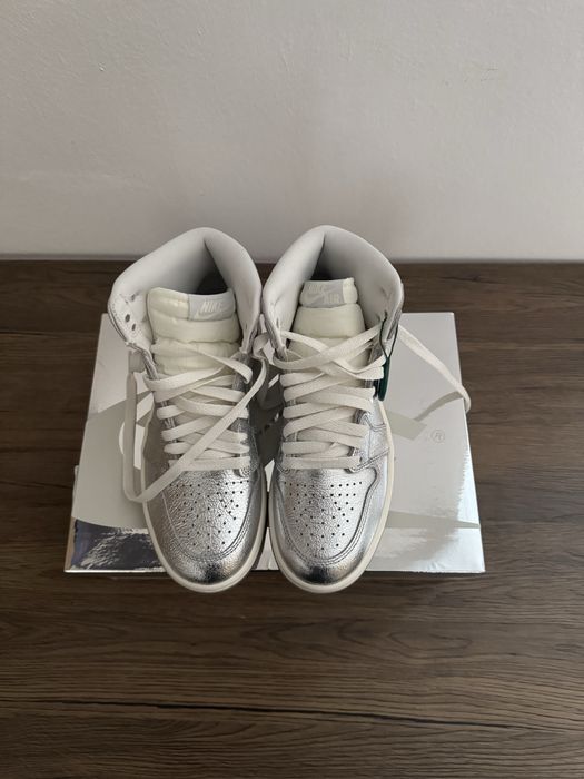 Nike Air Jordan 1 Retro High Chrome