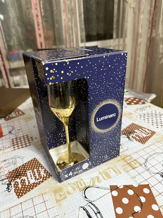 продам бокалы для шампанского