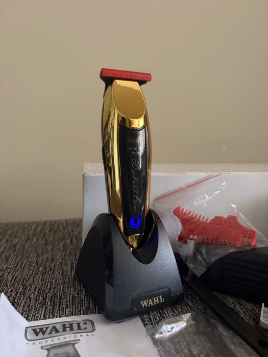 WAHL DETAILER+СТАНЦИЯ sc чисто нов тример без забележка пълен комплект